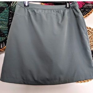 REI activewear Outdoor SKORT Athletic size 8